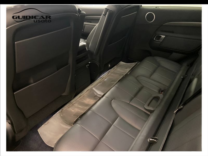GuidiCar - LAND ROVER Discovery 2017 Discovery 2.0 sd4 HSE 240cv 5p.ti auto Usato